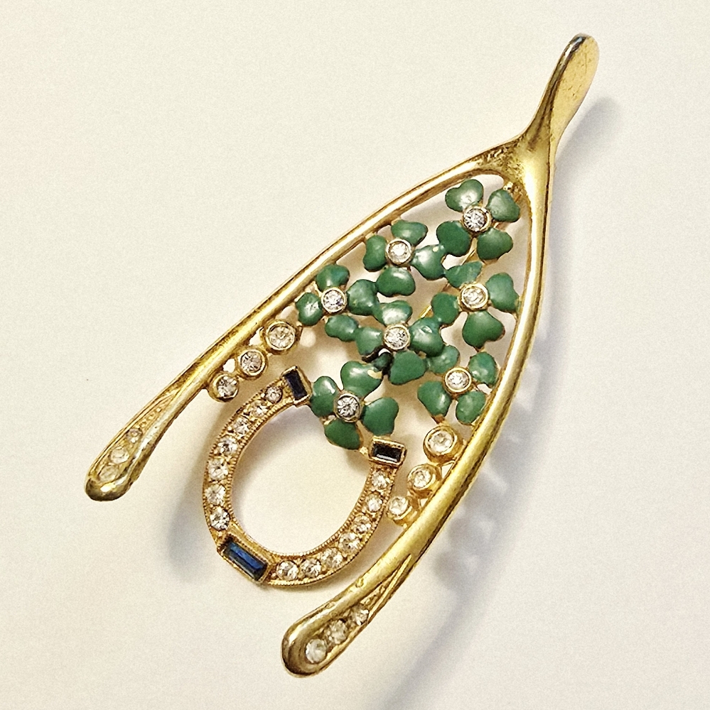 Vintage Good luck wish bone shamrock four leaf clover horseshoe 40s pinup brooch